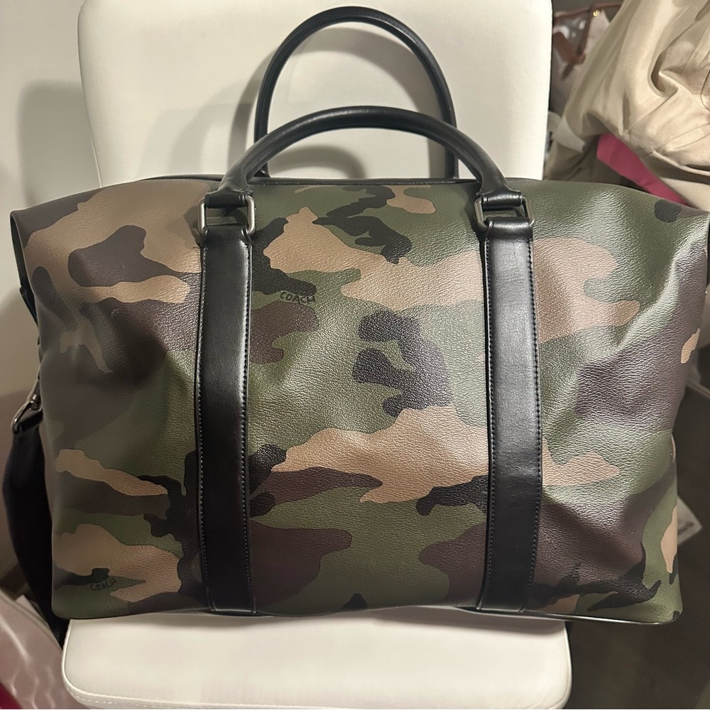 Coach Metropolitan Camo Leather Duffel Bag • Camouflage • Excellent Condition - Picture 2 of 10